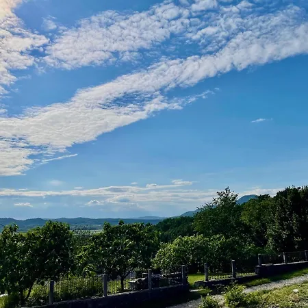 Apartment Vipava View *